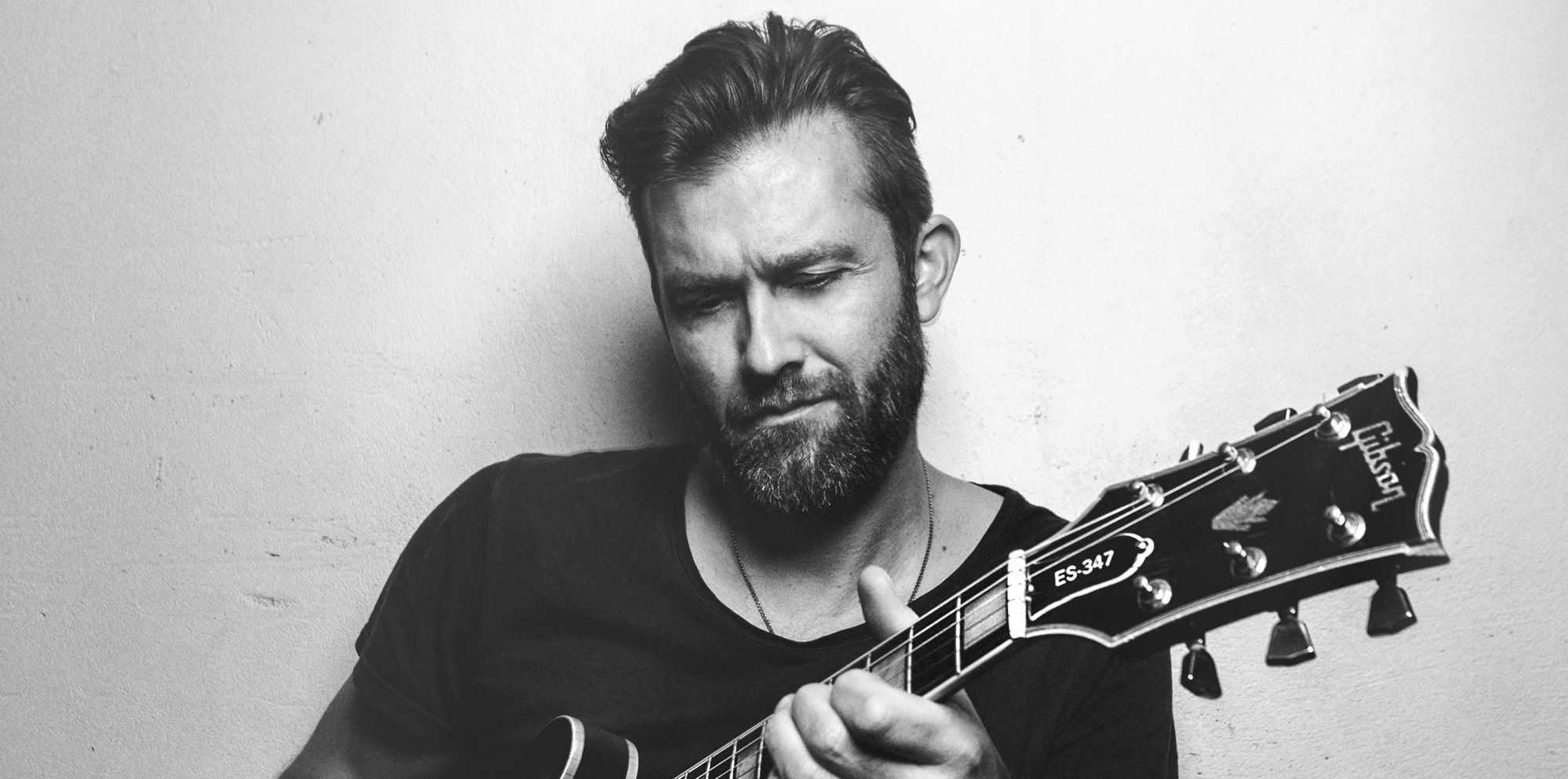 Mike Andersen Solo 26. september kl. 20:00